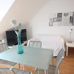 Apartment Moderne Und 4 In Oberhausen, Ideal Fuer Geschaeftsreisende Und Monteure