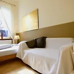 Moderne Und 4 In Oberhausen, Ideal Fuer Geschaeftsreisende Und Monteure דירה אוברהאוזן