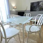 דירה Moderne Und 4 In Oberhausen, Ideal Fuer Geschaeftsreisende Und Monteure *