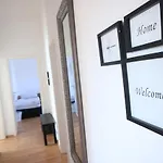 Moderne Und 4 In Oberhausen, Ideal Fuer Geschaeftsreisende Und Monteure * Oberhausen (North Rhine-Westphalia)