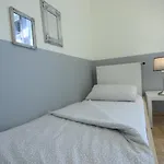 Apartment Moderne Und 4 In Oberhausen, Ideal Fuer Geschaeftsreisende Und Monteure