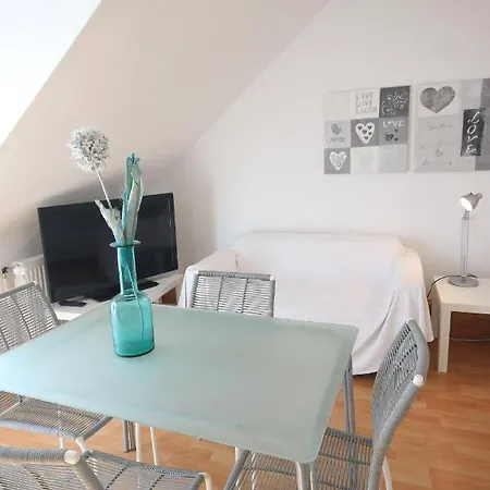 Appartement Moderne Und 4 In Oberhausen, Ideal Fuer Geschaeftsreisende Und Monteure