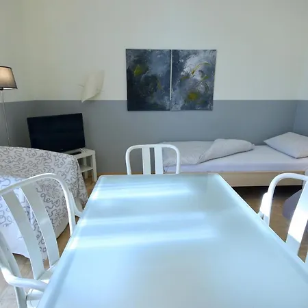 Moderne Und 4 In Oberhausen, Ideal Fuer Geschaeftsreisende Und Monteure