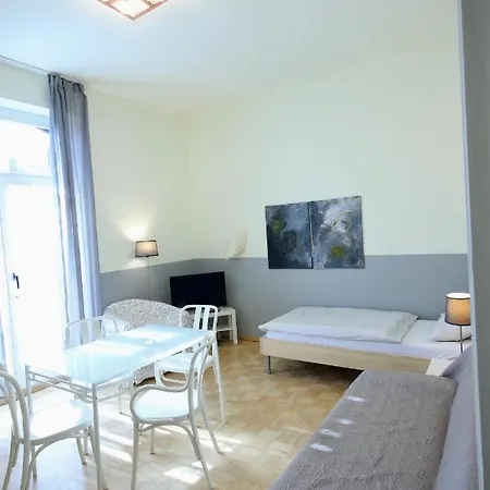 Moderne Und 4 In Oberhausen, Ideal Fuer Geschaeftsreisende Und Monteure *