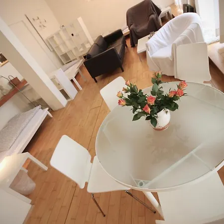 Appartement Moderne Und 4 In Oberhausen, Ideal Fuer Geschaeftsreisende Und Monteure