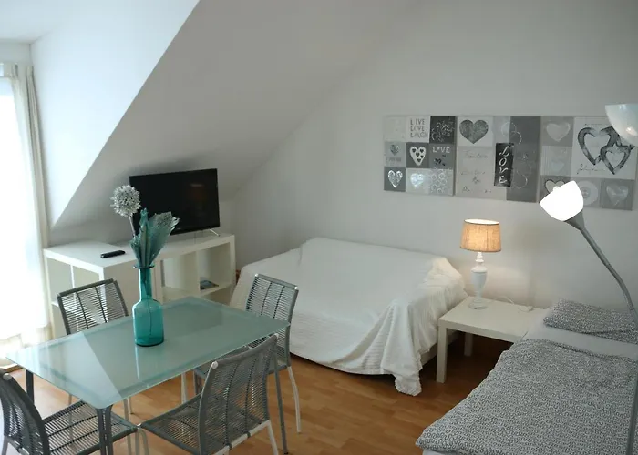 Moderne Und 4 In Oberhausen, Ideal Fuer Geschaeftsreisende Und Monteure Apartman Oberhausen