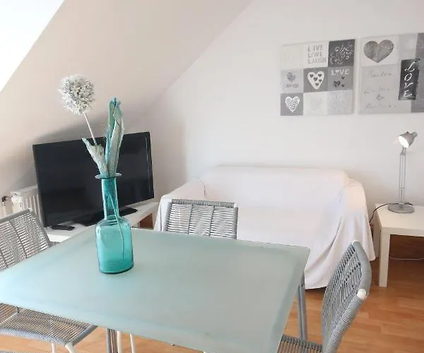 Apartman Moderne Und 4 In Oberhausen, Ideal Fuer Geschaeftsreisende Und Monteure