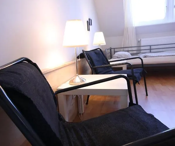 Moderne Und 4 In Oberhausen, Ideal Fuer Geschaeftsreisende Und Monteure *