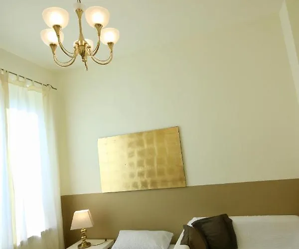 Apartman Moderne Und 4 In Oberhausen, Ideal Fuer Geschaeftsreisende Und Monteure *