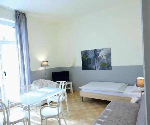 Moderne Und 4 In Oberhausen, Ideal Fuer Geschaeftsreisende Und Monteure *