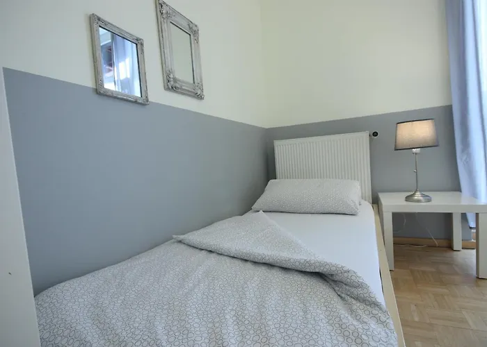 Apartman Moderne Und 4 In Oberhausen, Ideal Fuer Geschaeftsreisende Und Monteure
