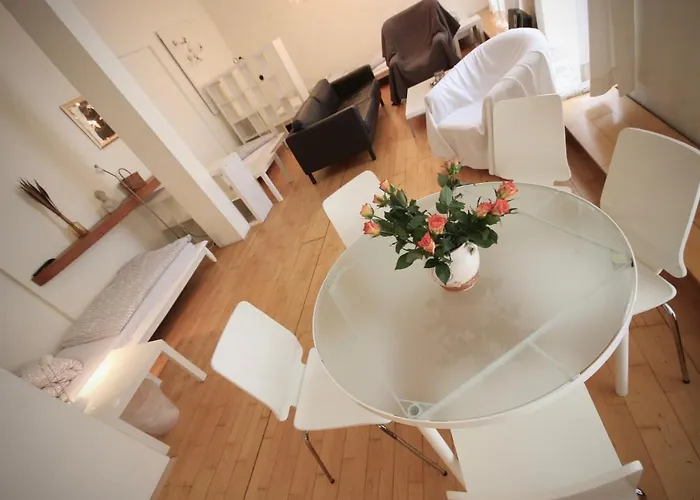 Apartman Moderne Und 4 In Oberhausen, Ideal Fuer Geschaeftsreisende Und Monteure